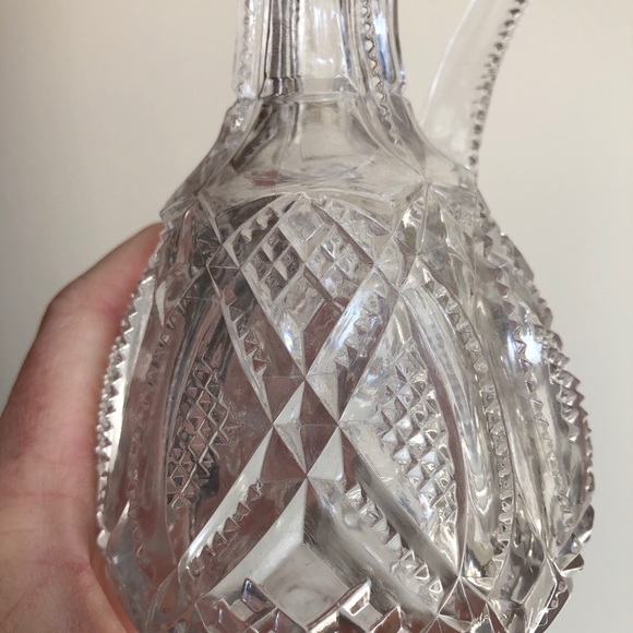 ANTIQUE CUT GLASS CRUET with STOPPER - Picture 5 of 8